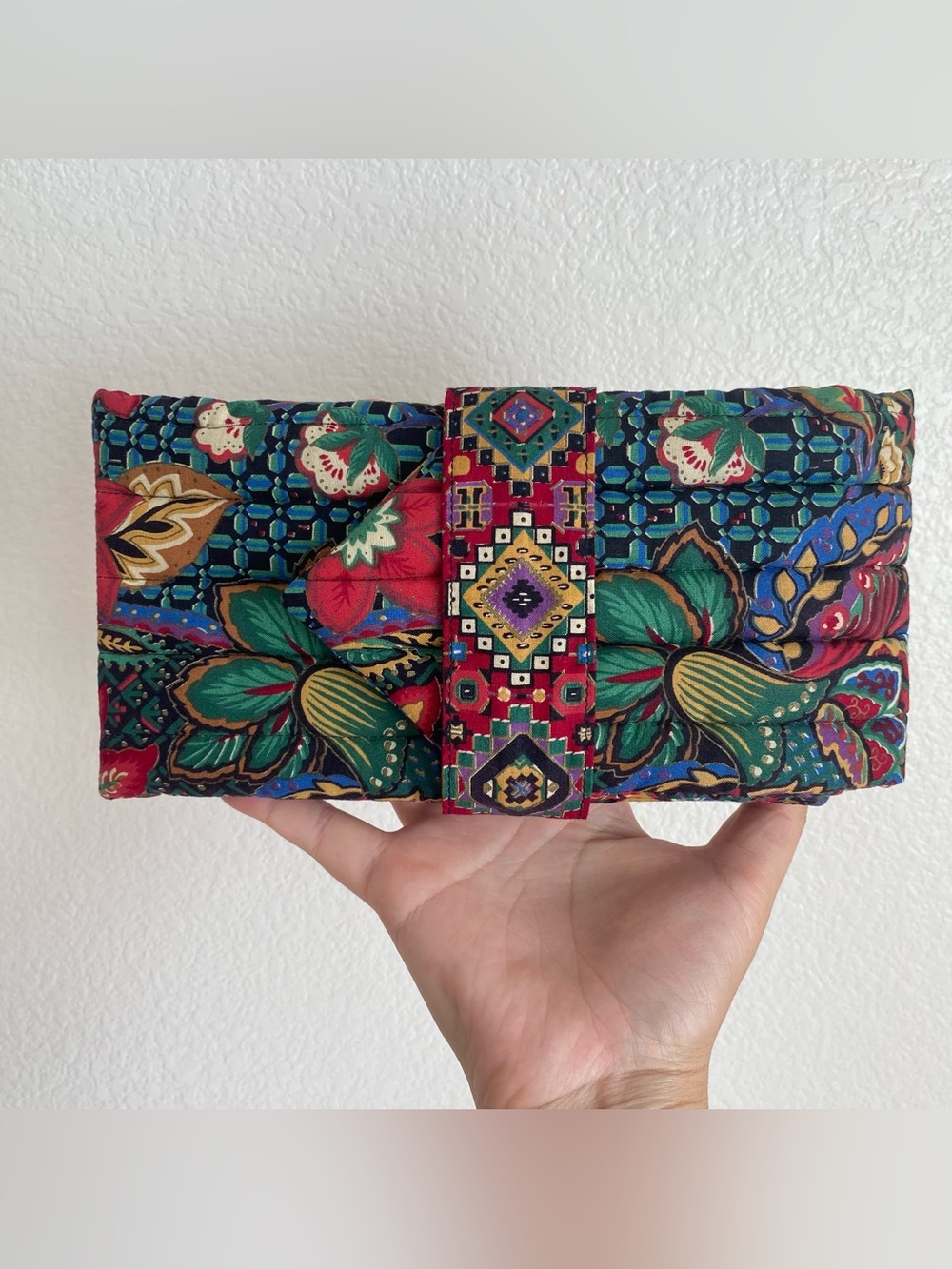 Vintage TLC Totes quilted boho circular knitting needle case